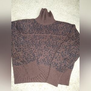 Women's Vintage 1980s Lambwool Brown Patterned Turtleneck Sweater Size M / L